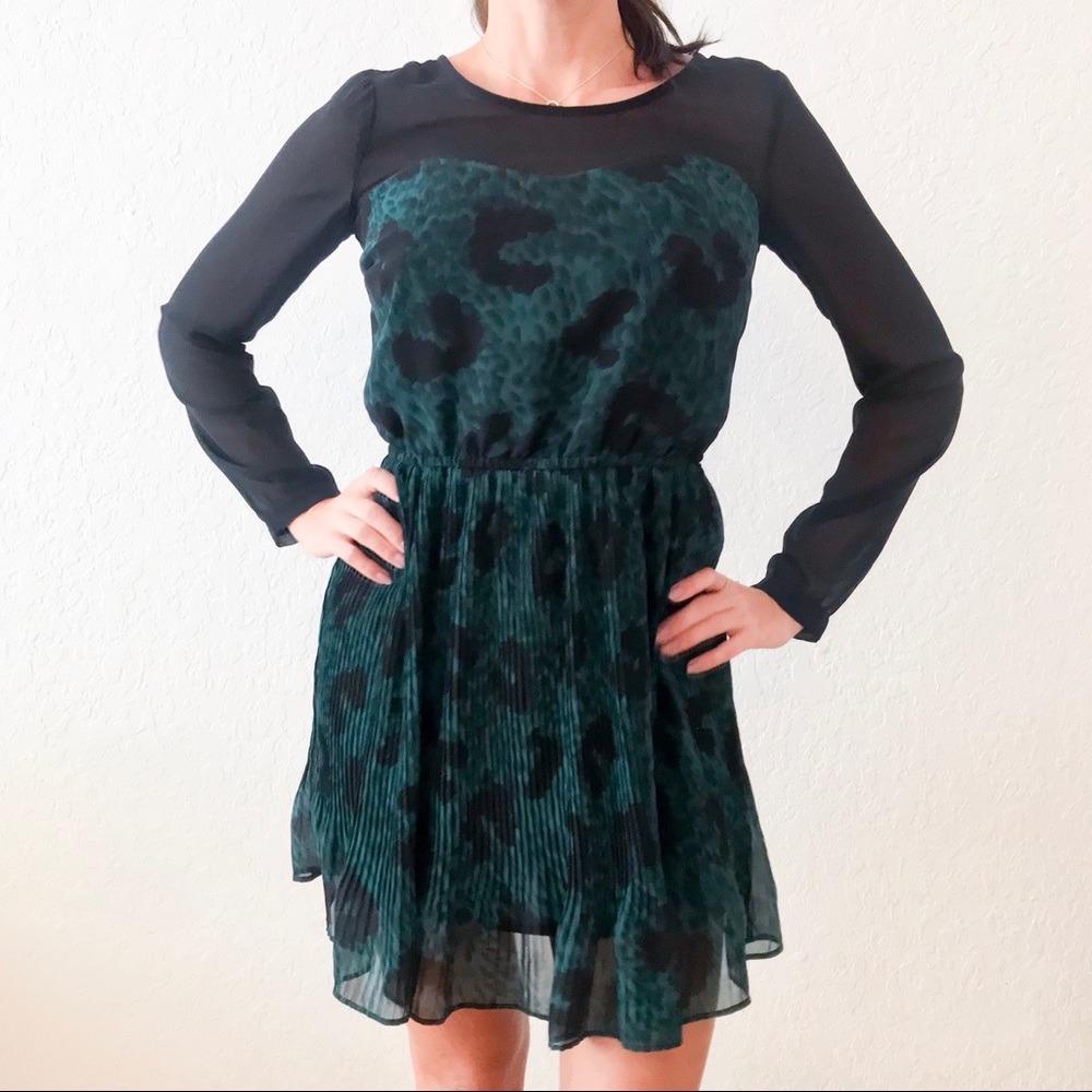 Jessica Simpson dress Size XS - Picture 2 of 4